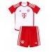 Billige Bayern Munich Alphonso Davies #19 Børnetøj Hjemmebanetrøje til baby 2023-24 Kortærmet (+ korte bukser)